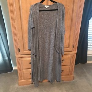 Lularoe  Sarah duster